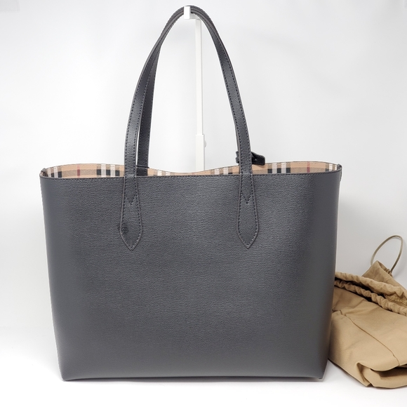 💯 Auth Burberry Reversible Black & Beige Tote Bag - Picture 3 of 8